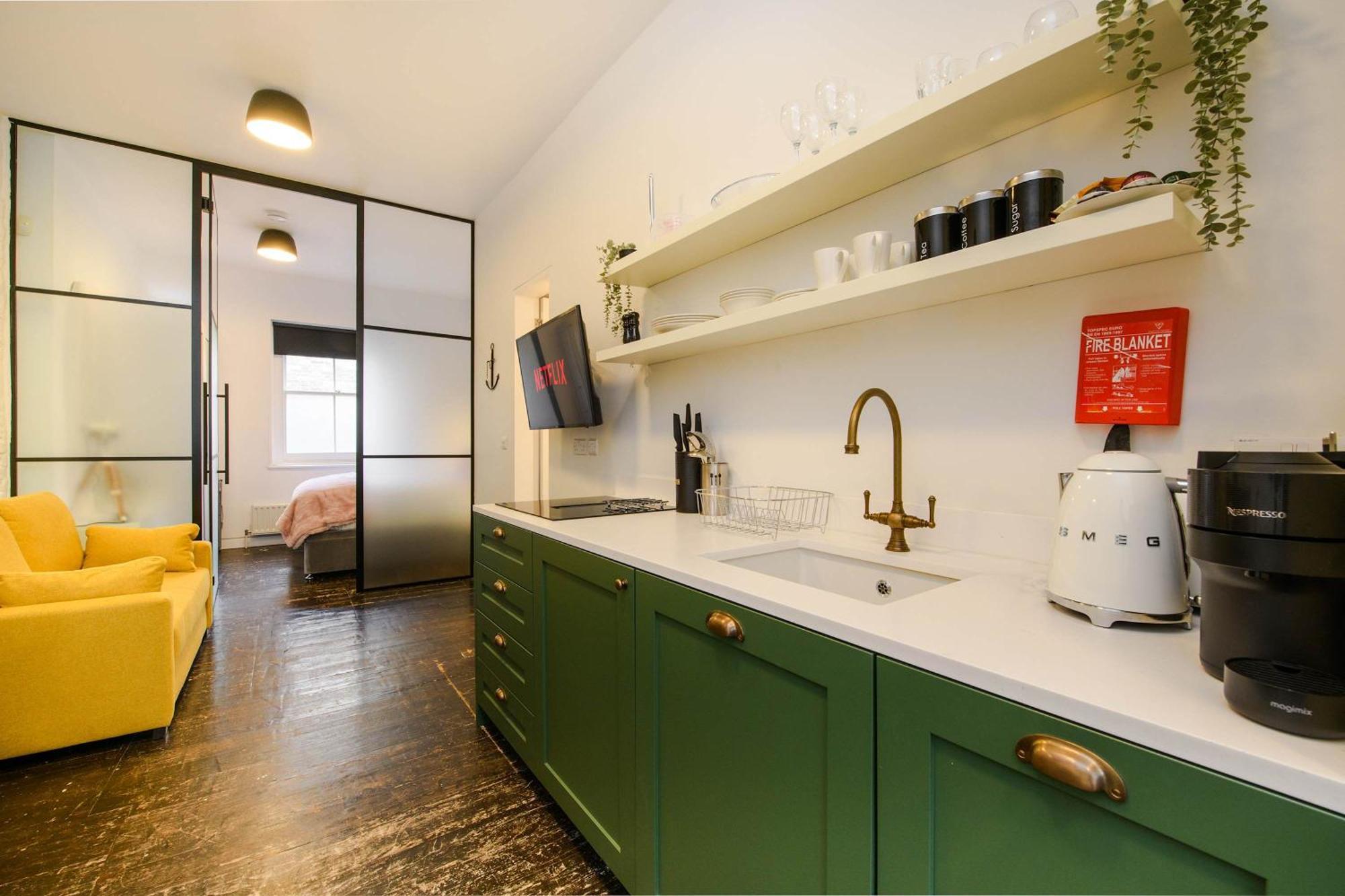 The Cheeky Hideaway-borough- By Frankie Says Appartamento *