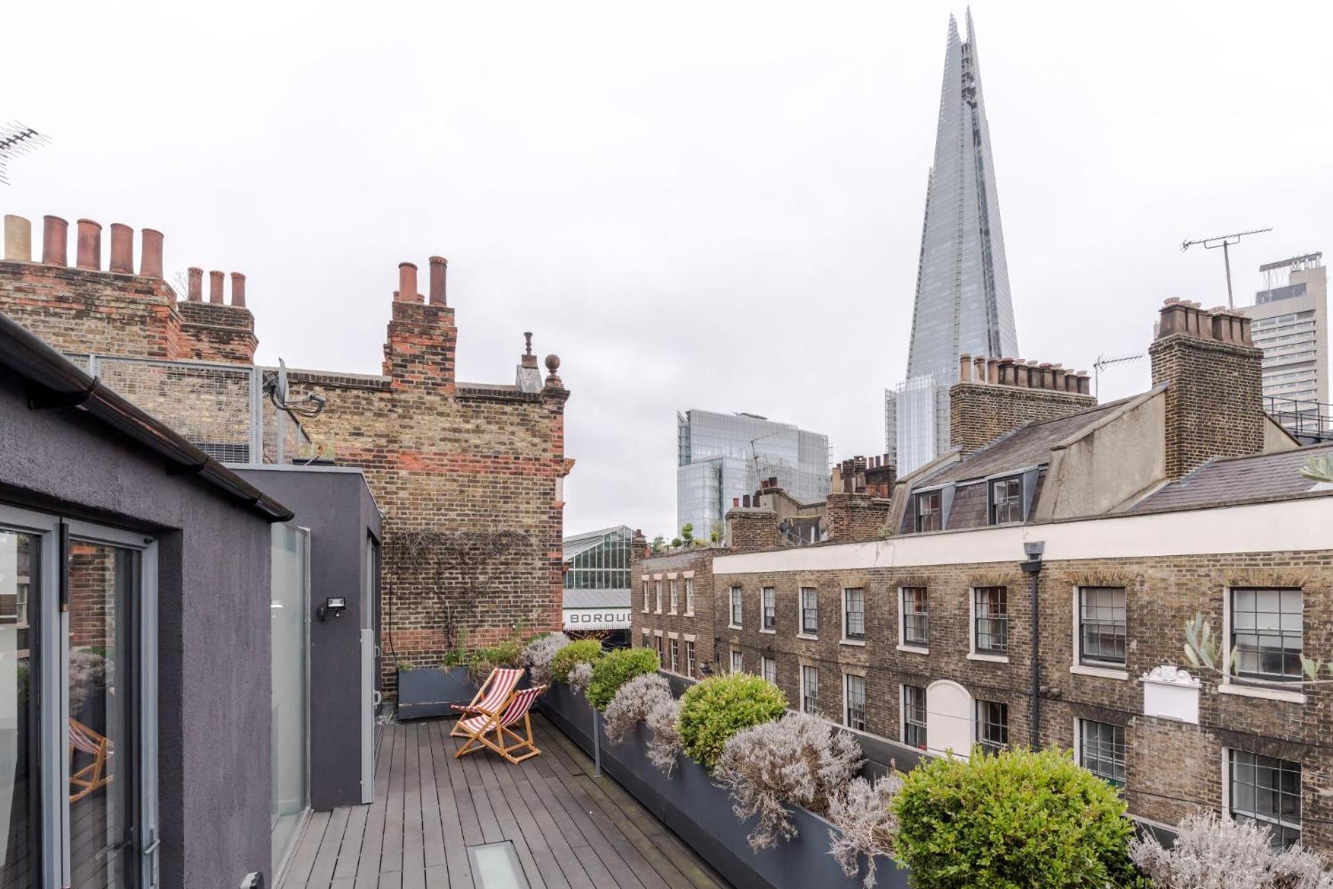 The Cheeky Hideaway-borough- By Frankie Says Apartament *