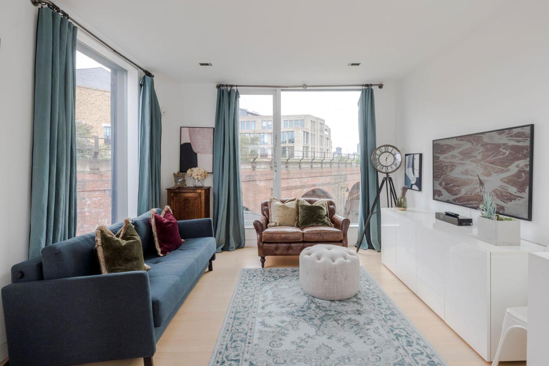 The Cheeky Hideaway-borough- By Frankie Says Londra